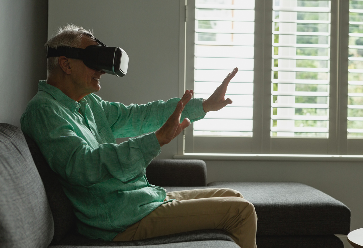 Balance Virtual Reality VR-Based System using Sensory Augmentation for Balance Rehabilitation